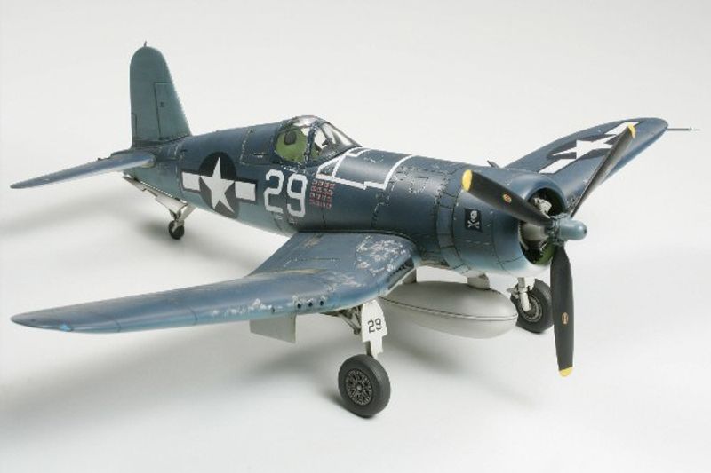 VOUGHT F4U-1A CORSAIR. L=141 mm. SKALA 1/72