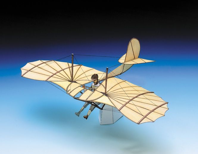 Huvudbild LILIENTHAL-GLEITER. SKALA 1/24